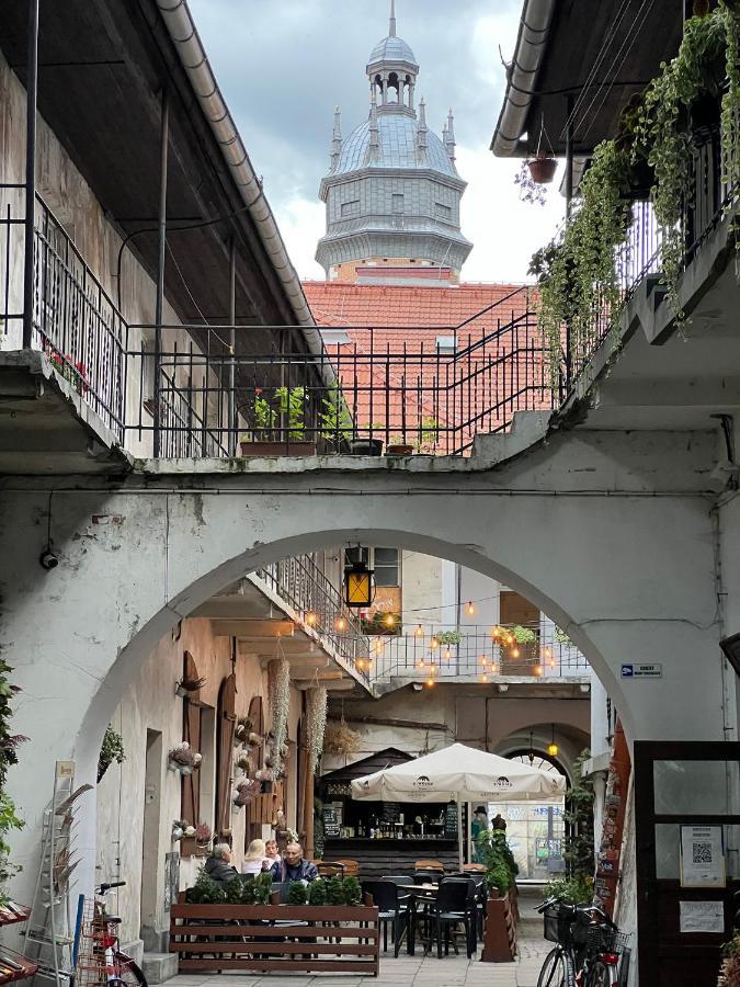 Industrial Apartment - Jewish Quarter By Upstairs คราคูฟ ภายนอก รูปภาพ